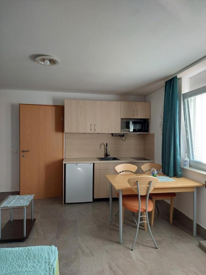 Studio Apartma Zirovnik Cerklje na Gorenjskem Luaran gambar